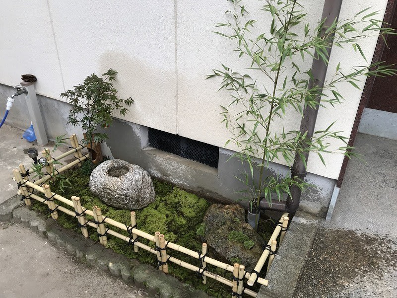 庭作り42玄関苔庭編②・・・小さな苔庭にする。 - てんもく日記 庭作り42玄関苔庭編②・・・小さな苔庭にする。 - てんもく日記