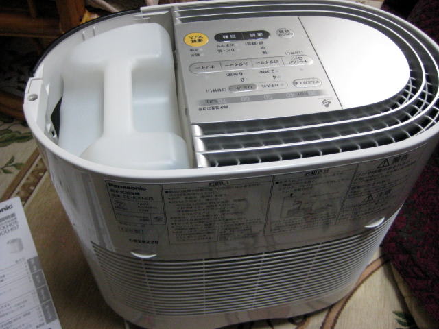 パナソニック:気化式加湿器FE-KXH05-Sお手入れのご説明 パナソニック:気化式加湿器FE-KXH05-Sお手入れのご説明