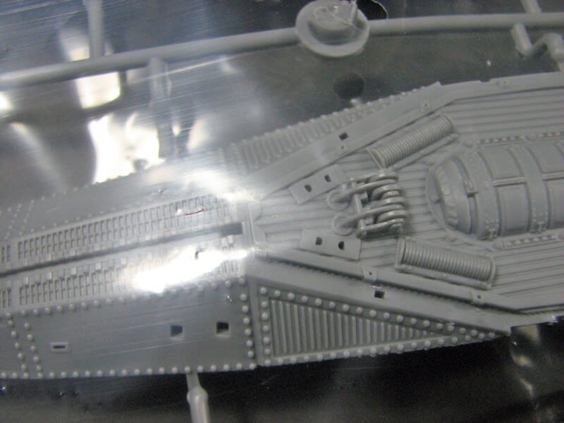 ペガサス1／144 ノーチラス号 製作開始 - 自己満足日記
