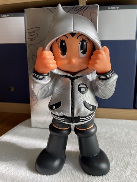 A BATHING APE x 鉄腕アトムの見事なコラボフィギュア! - blue A BATHING APE x 鉄腕アトムの見事なコラボフィギュア! - blue