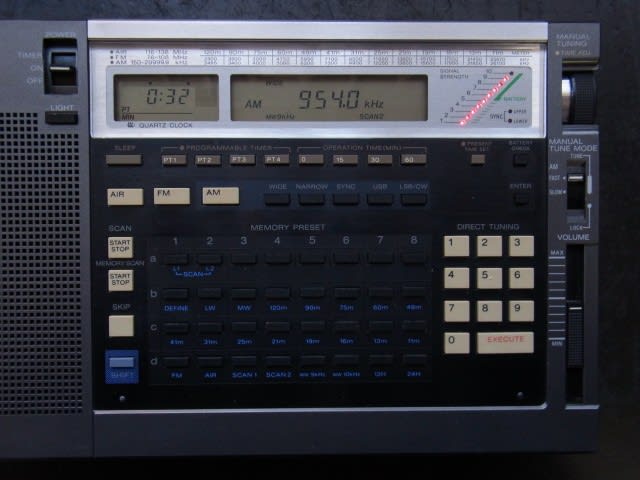 SONY, ICF-2001D - テレビ修理-頑固親父の修理日記 SONY, ICF-2001D - テレビ修理-頑固親父の修理日記
