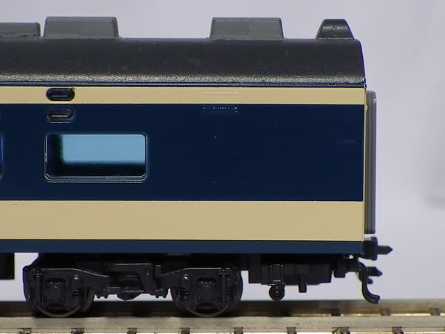 KATO 583系旧製品 トイレタンク、スノープロウ、ジャンパ栓取り付け - ブログ人Ginga