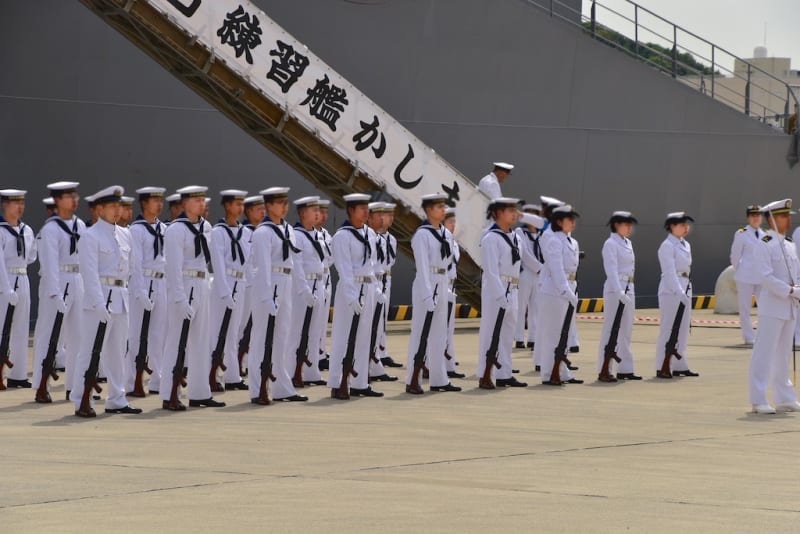 遠洋練習航海出航行事〜平成三十年 海上自衛隊練習艦隊 遠洋練習航海出航行事〜平成三十年 海上自衛隊練習艦隊