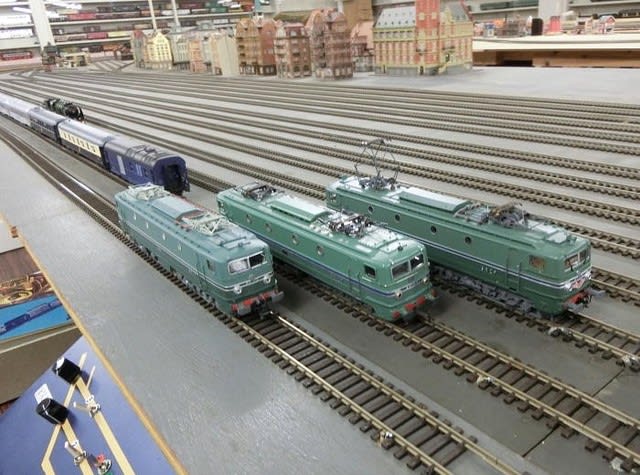 フランス国鉄 CC7100形電気機関車 - こてはし鉄道日記 フランス国鉄 CC7100形電気機関車 - こてはし鉄道日記