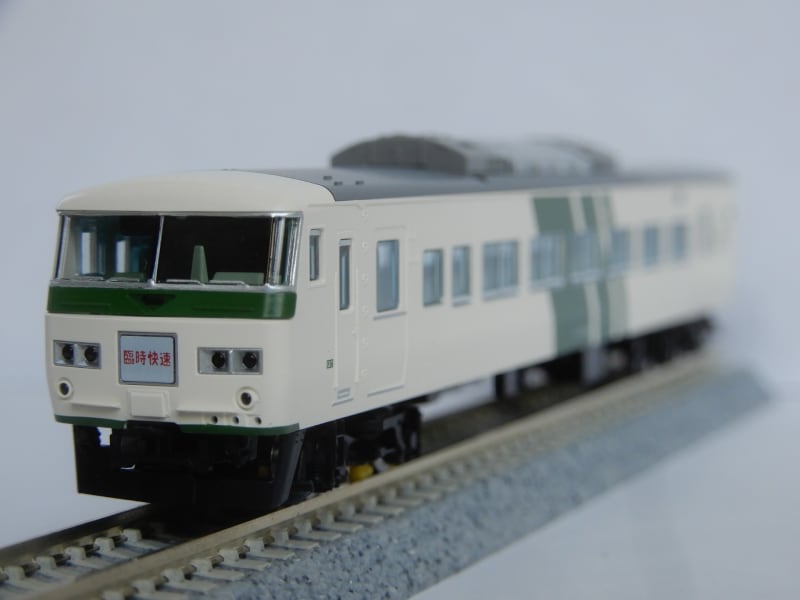 TOMIX JR 185-200系特急電車(B7編成・踊り子色・強化型スカート TOMIX JR 185-200系特急電車(B7編成・踊り子色・強化型スカート