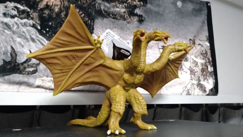 ゴジラの宿敵も！？ ムービーモンスターシリーズ キングギドラ