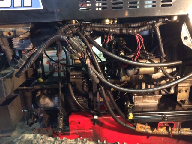 除雪機 Fujii FSR909DC 2号機 修理 完成 - 内和農園ドタバタ日記 除雪機 Fujii FSR909DC 2号機 修理 完成 - 内和農園ドタバタ日記