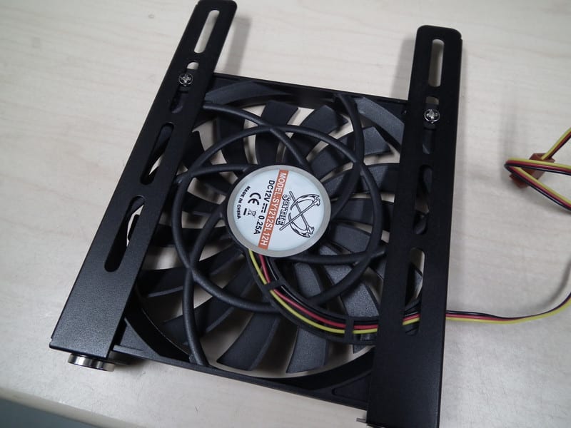 FX-9590のために冷却強化(VRM部も冷却することに) - はぴの FX-9590のために冷却強化(VRM部も冷却することに) - はぴの