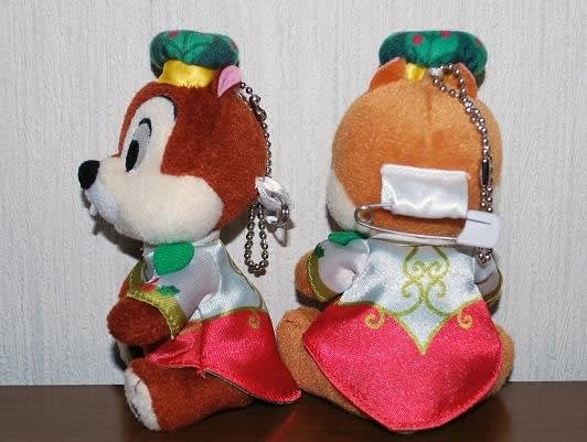 1022 (・´`(◇) ぬいぐるみバッジ 「ホワイトホリデー