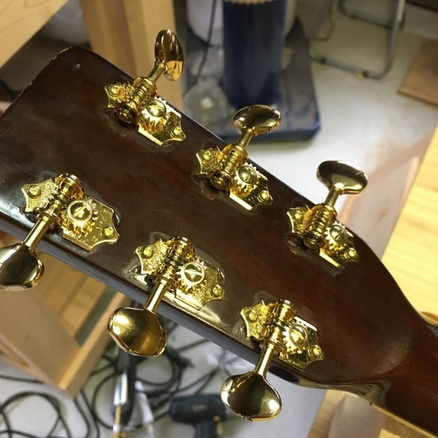 MIYASU KOGYO CO.,LTD リペアする。 - ルシアー始めます。アコギ