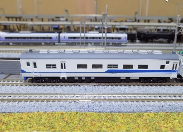TOMYTECの鉄道コレクションの国鉄419系(北陸本線・旧塗装)3両 TOMYTECの鉄道コレクションの国鉄419系(北陸本線・旧塗装)3両