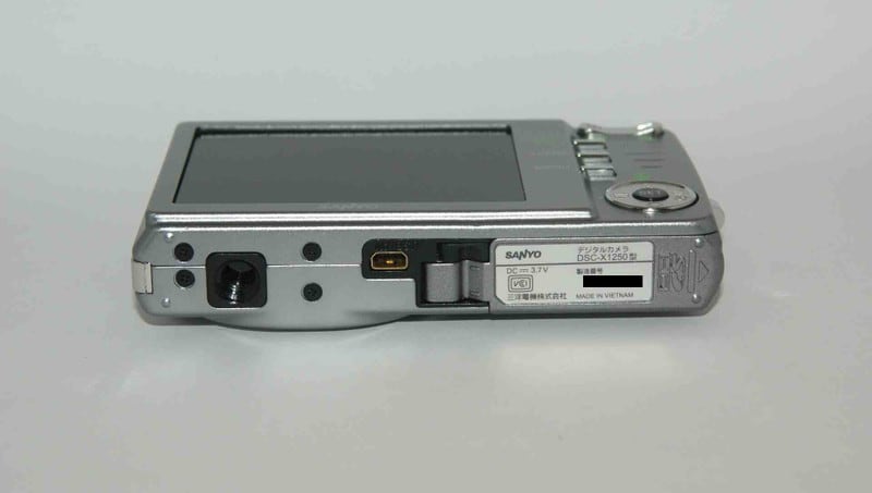 SANYO DSC-X1250 エントリーデジカメ - 乾電池の画像集 出張所 SANYO DSC-X1250 エントリーデジカメ - 乾電池の画像集 出張所