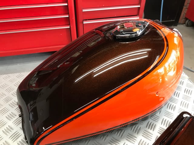 カワサキZ1・火の玉カラーのオールペイントです。 - ドリーム カワサキZ1・火の玉カラーのオールペイントです。 - ドリーム