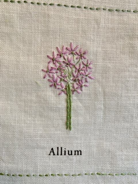 庭図鑑のモチーフクロス（刺繍） - こむぎ＆グレの部屋