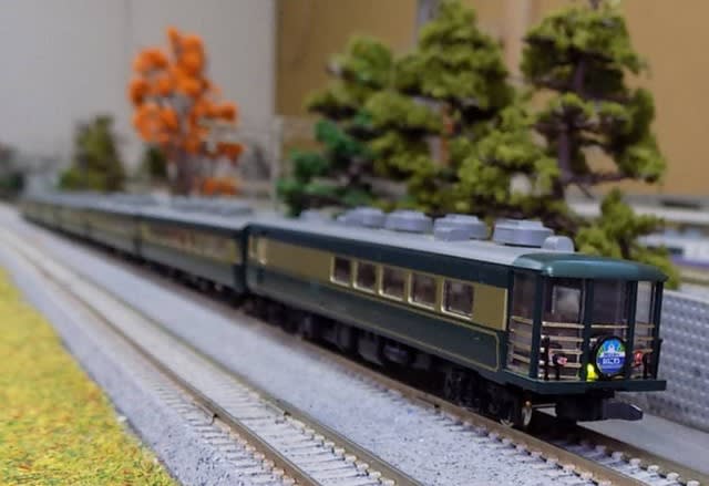 TOMIXの92037/92038 14系「なにわ」基本/増結セット(旧塗装 TOMIXの92037/92038 14系「なにわ」基本/増結セット(旧塗装