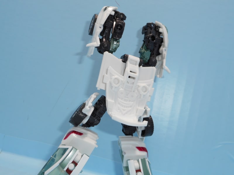 TFロストエイジ デラックスクラス ホイルジャックをゆっくり紹介