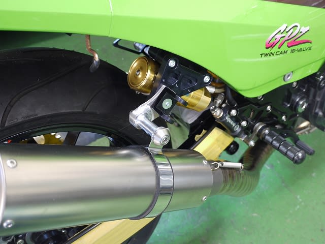 GPZ900R、エビチタン・テールパイプの製作。 - 藤竹金属
