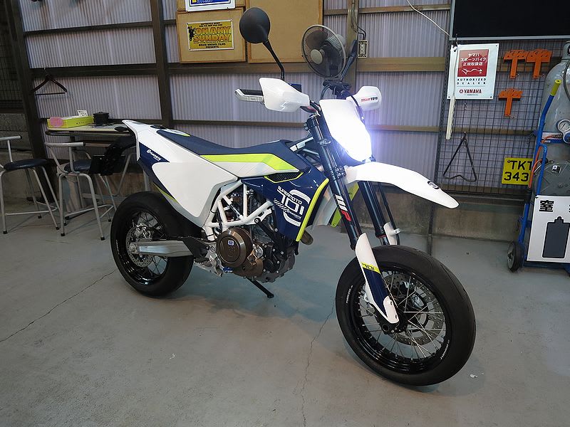Husqvarna 701/FE/TE LED Headlight [THE BRIGHT] - Supermofools