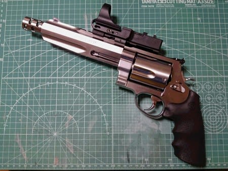 S&W M500 カスタム 1/6 パニッシャー ウォーゾーン(地球上最強 S&W M500 カスタム 1/6 パニッシャー ウォーゾーン(地球上最強