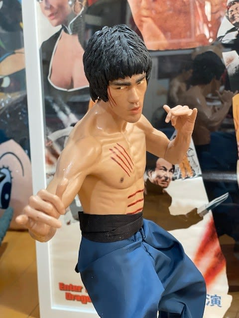 ブルース・リー究極の『燃えよドラゴン』フィギュアをついに入手 ブルース・リー究極の『燃えよドラゴン』フィギュアをついに入手