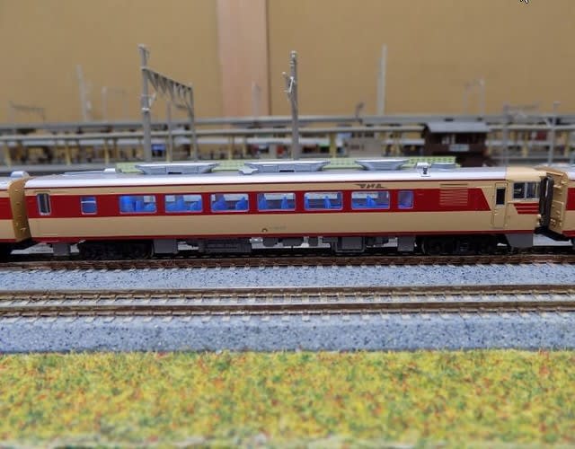 KATOの10-849/850 キハ81系「くろしお」とAssyで纏めた組 KATOの10-849/850 キハ81系「くろしお」とAssyで纏めた組
