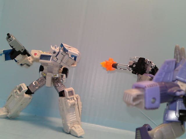 TFユナイテッド ボイジャークラス ウルトラマグナスをゆっくり TFユナイテッド ボイジャークラス ウルトラマグナスをゆっくり