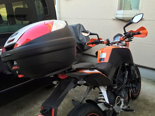 150208 KTM キャリア追加してトップケース仕様化 - ＢＬＵＥ