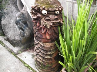 壺屋窯元めぐり シーサー - ~ホテルスタッフによる沖縄日記 壺屋窯元めぐり シーサー - ~ホテルスタッフによる沖縄日記
