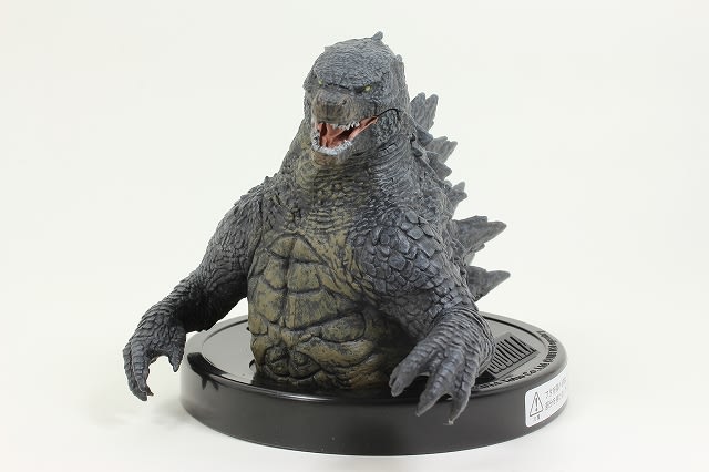 胸像フィギュアケース付 ゴジラ 1954 ネクタイ (青 x 赤) | HLJ