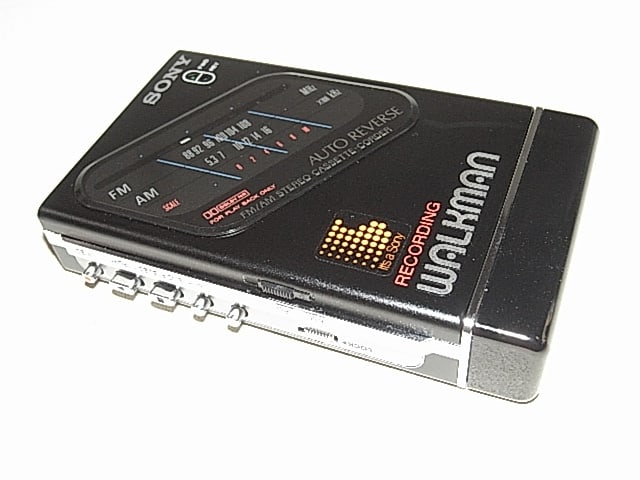 冬ギフト  SONY WM-190 カセットプレーヤー つまっ オートリバース ポータブルプレーヤー