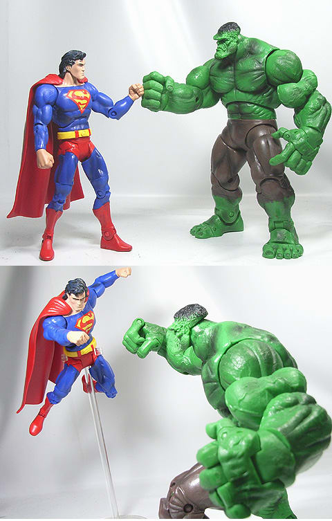 MATTEL DCUC SUPERMAN(VARIANT) - RAVERS CAGE