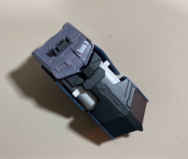 ガンプラ MG 1/100 ガンダムサンドロック EW（アーマディロ装備