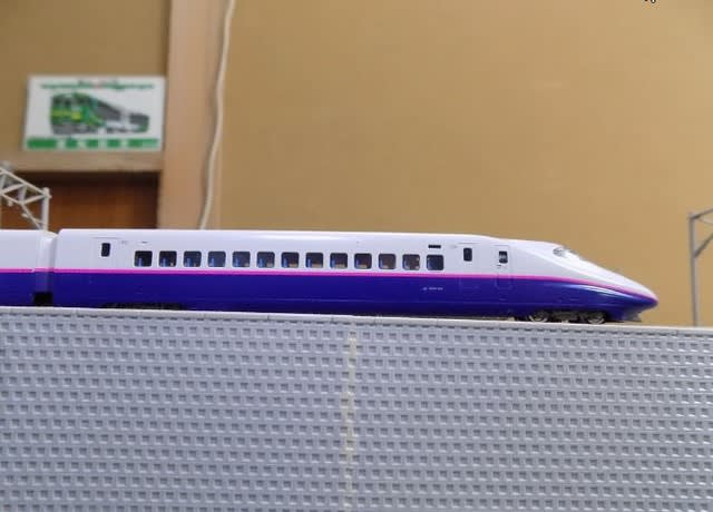 TOMIXの92268/92269 E2系100番台 「はやて」10両編成