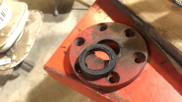 除雪機整備2台目 はじまり Fujii FSR1100B - 内和農園ドタバタ日記 除雪機整備2台目 はじまり Fujii FSR1100B - 内和農園ドタバタ日記