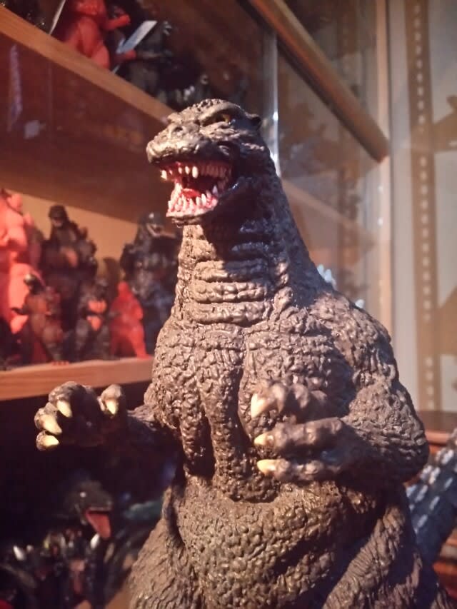 海洋堂 バトゴジ(酒井ゆうじ氏原型)完成！ - tanima_gのゴジラ部屋