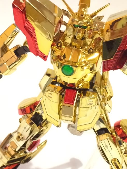 HG 1/100 シャイニングガンダム メッキバージョン - 桜の化石と