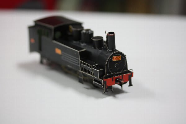 120歳SLの雄姿のペーパーモデルが鉄道ファンの間でひそかな話題