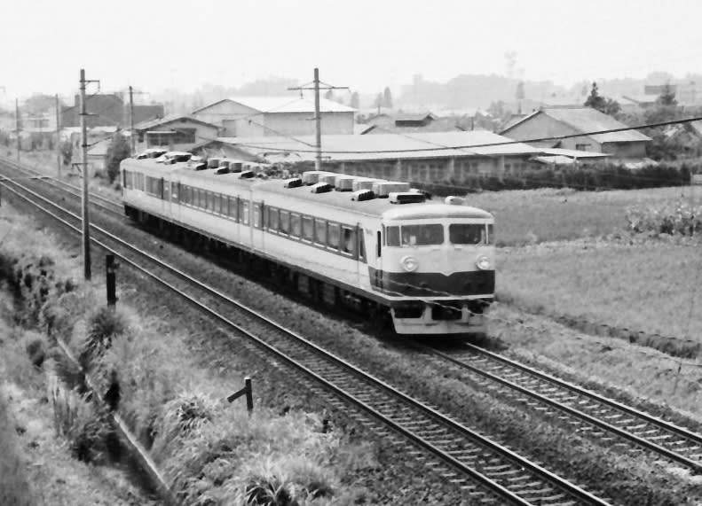 旧国鉄157系　お召し列車