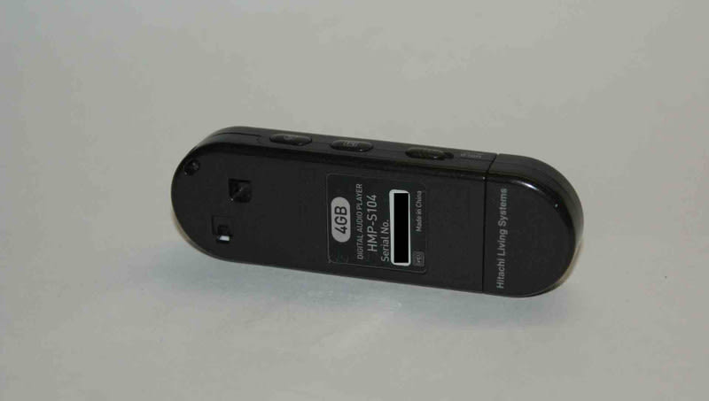 Hitachi Living Systems i.μ's 4GB HMP-S104 - 乾電池の画像集 Hitachi Living Systems i.μ's 4GB HMP-S104 - 乾電池の画像集