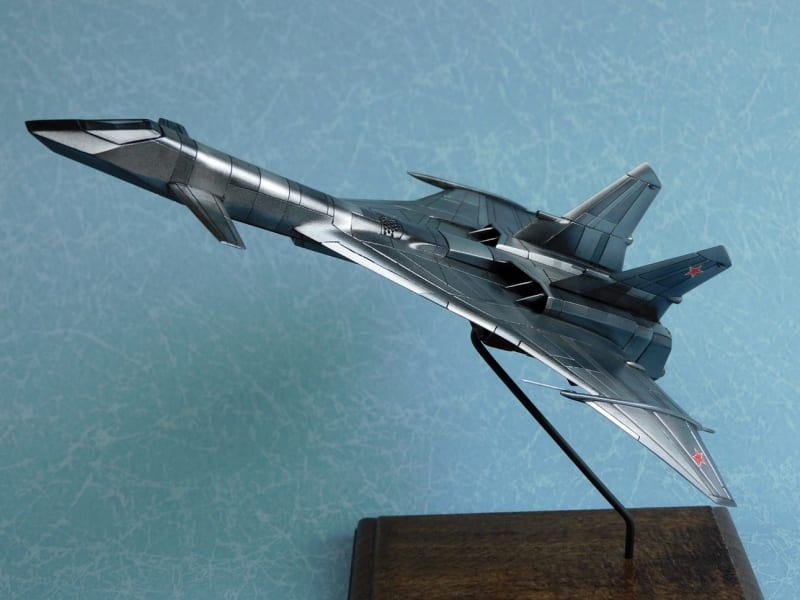 Mig-31 ファイヤーフォックス」 - APC 作品アーカイブ Mig-31 ファイヤーフォックス」 - APC 作品アーカイブ