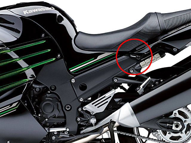 ZZR1400/Ninja ZX-14R MODEL 2013 - ZZR1400 PHANTOM Ninja 黒影 ZZR1400/Ninja ZX-14R MODEL 2013 - ZZR1400 PHANTOM Ninja 黒影