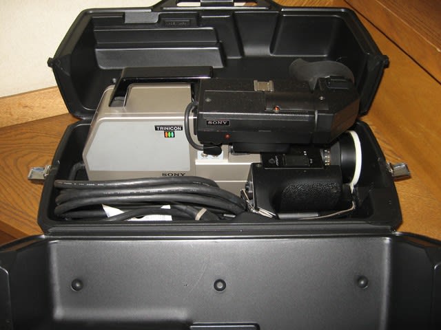 sony HVC-F1 という大昔のビデオカメラ - 夢地蔵 sony HVC-F1 という大昔のビデオカメラ - 夢地蔵