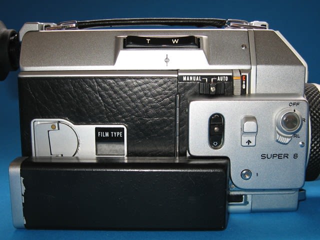 2台の Canon AUTO ZOOM 814 - 夢地蔵 2台の Canon AUTO ZOOM 814 - 夢地蔵