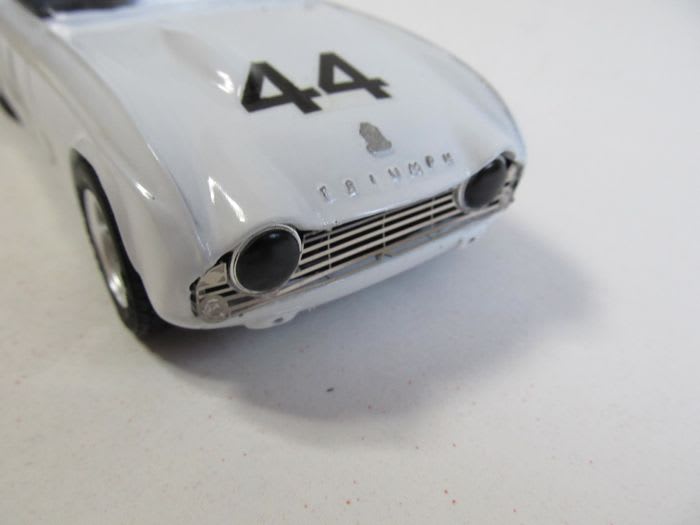 特価 K&R REPLICAS (1/43) トライアンフ TR4 ミニカー