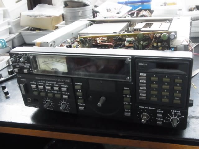 ICOM, IC-R7000 - テレビ修理-頑固親父の修理日記 ICOM, IC-R7000 - テレビ修理-頑固親父の修理日記