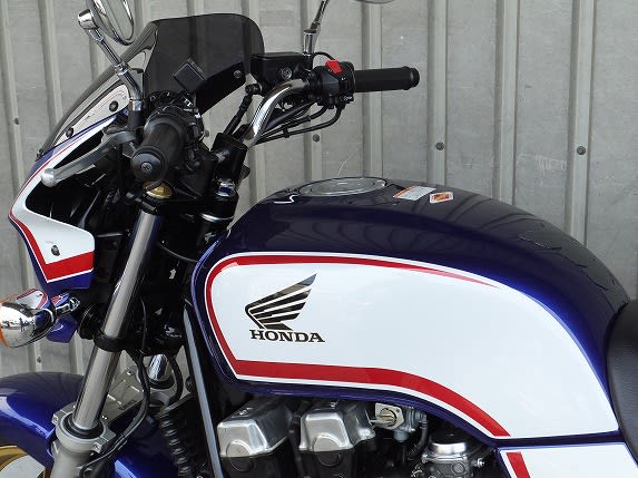 HONDA '08 CB750(RC42)排気量 750cc 中古車 H28年1月 走行距離 HONDA '08 CB750(RC42)排気量 750cc 中古車 H28年1月 走行距離