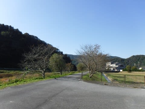 夢前川サイクリングロード 姫路城・姫路市立動物園 - 多可町の山 夢前川サイクリングロード 姫路城・姫路市立動物園 - 多可町の山