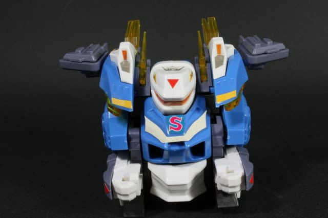 バトルスキッパー スーパーミッドギア - 城西ドンガルドン