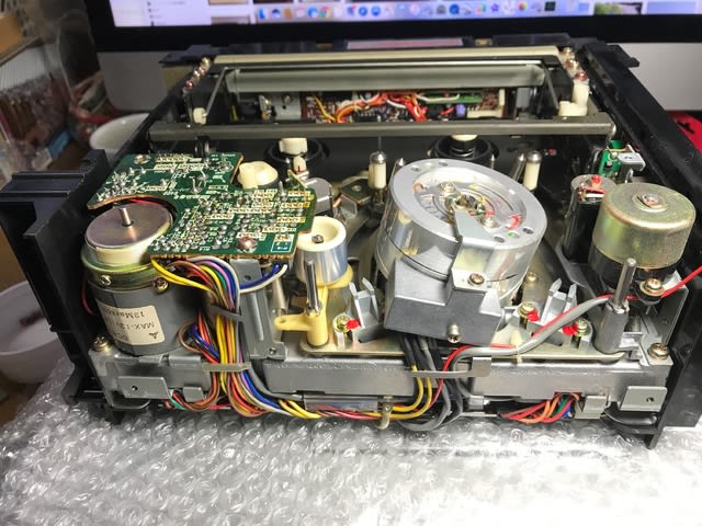 ナショナル VHSビデオ マックロードNV-3000 について - Decca Decolaがお嫁入り