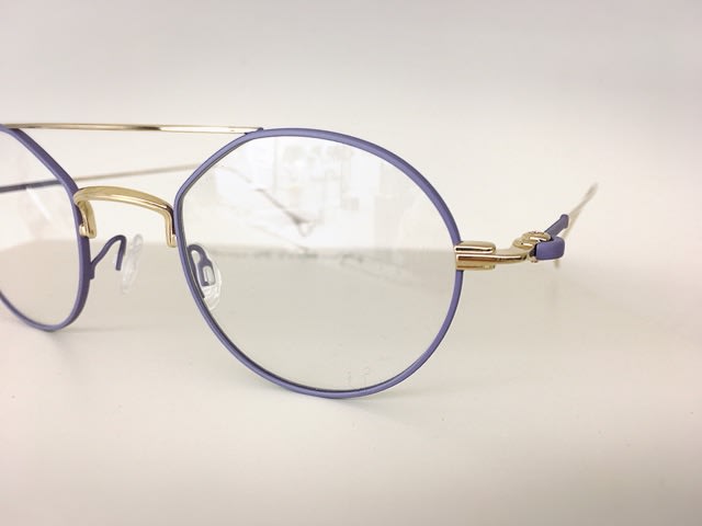 アンバレンタイン BURROUGHS - Glass Ai